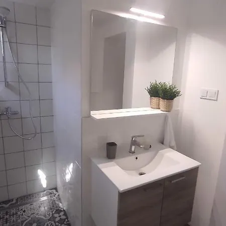 Loparina Lägenhet *